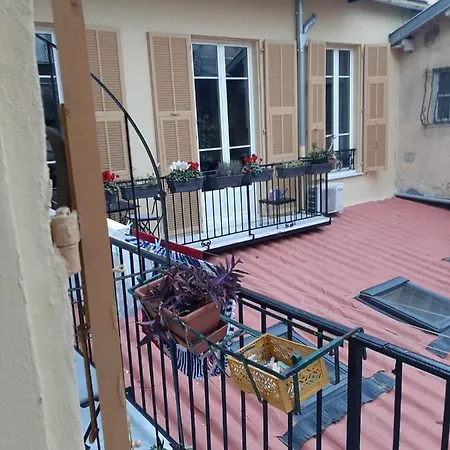 Little In Rue Biscarra Apartmán *